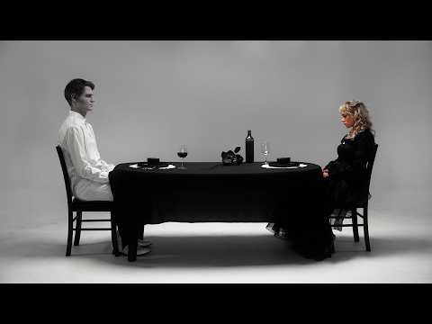 Neue kreative Musikvideos (109) lyteCache.php?origThumbUrl=https%3A%2F%2Fi.ytimg.com%2Fvi%2FuKwMAav4xzI%2Fhqdefault 