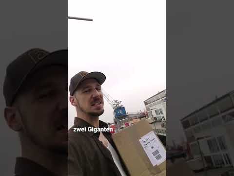 Alligatoah besingt seine Tourorte lyteCache.php?origThumbUrl=https%3A%2F%2Fi.ytimg.com%2Fvi%2Fvn_I3fbWFM8%2Fhqdefault 