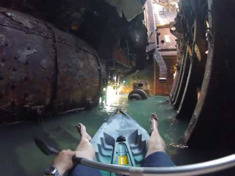 Im Kajak durch ein gigantisches Schiffswrack paddeln lyteCache.php?origThumbUrl=https%3A%2F%2Fi.ytimg.com%2Fvi%2FwItr2jnnhK4%2Fhqdefault 