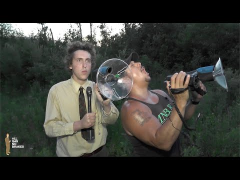 Die skurrilen Interview-Reportagen von "All Gas No Brakes" lyteCache.php?origThumbUrl=https%3A%2F%2Fi.ytimg.com%2Fvi%2FwsXhk1xmYAI%2F0 