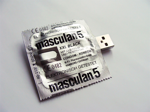 Kondom-USB-Stick