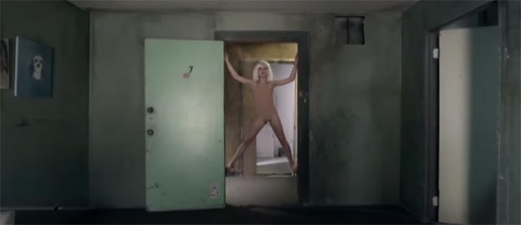 Musicless Video: Sia - Chandelier Sia_Chandelier 