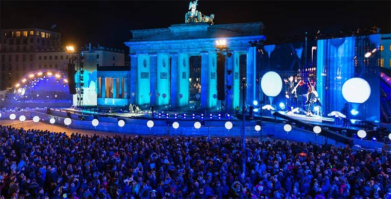 Lichtgrenze: so verlief die Jahrestags-Aktion