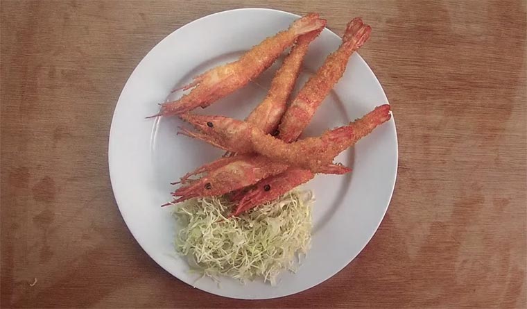 Gebratene Garnelen in 3 Sekunden