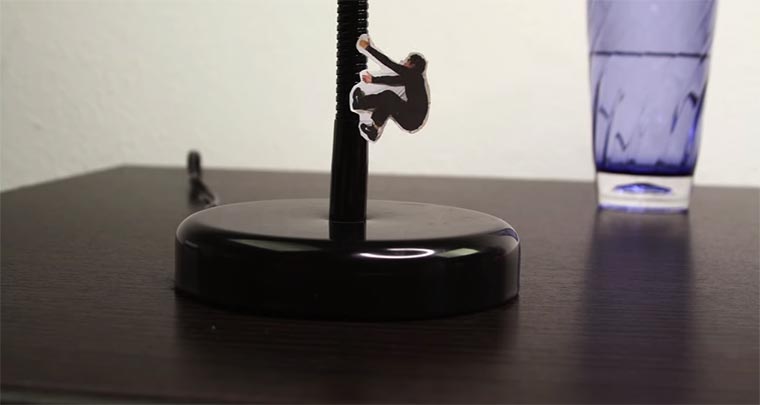 Papier-Stopmotion-Parkour