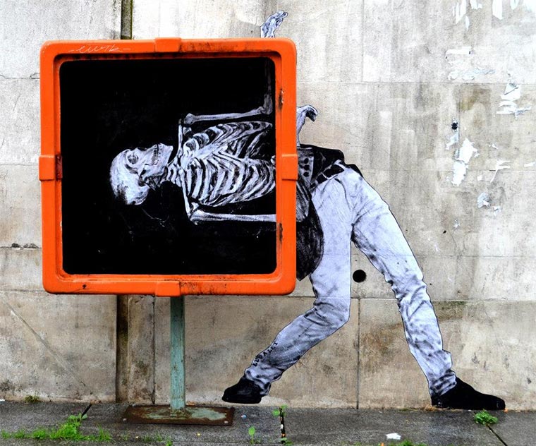 Street Art: Levalet Levalet_01 