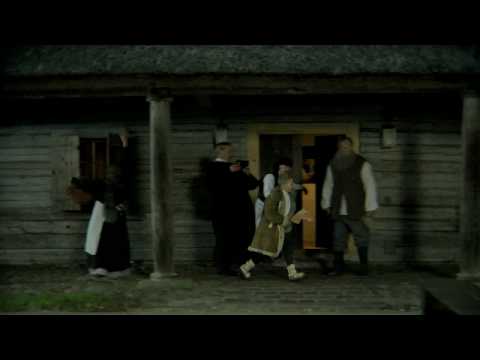 Simpsons-Intro in Dorfversion nachgespielt