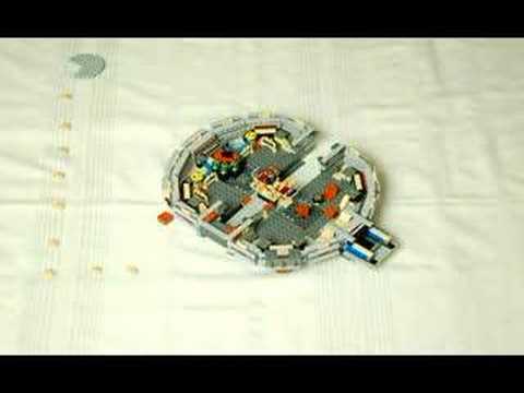 LEGO Millenium Falcon