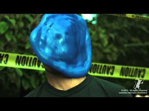 Superslowmotion: Wasserbomben vs. Gesichter