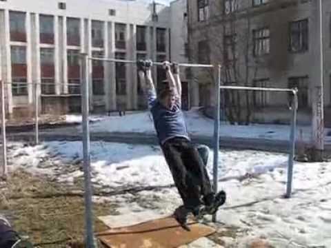 Doppeltes Reck-Turn-Fail