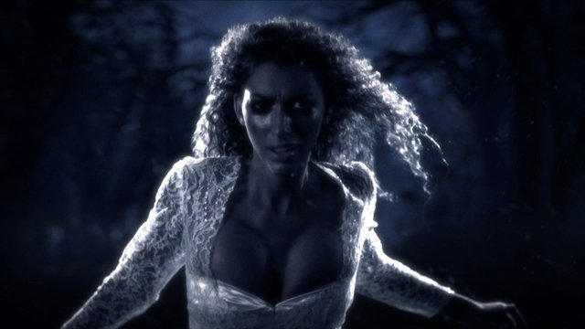 Kanye West – Coldest Winter