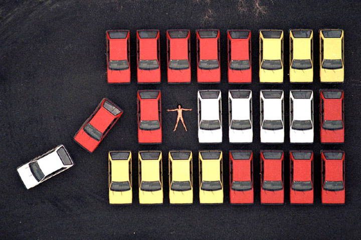 Fotografie: There’s a nude in my yard