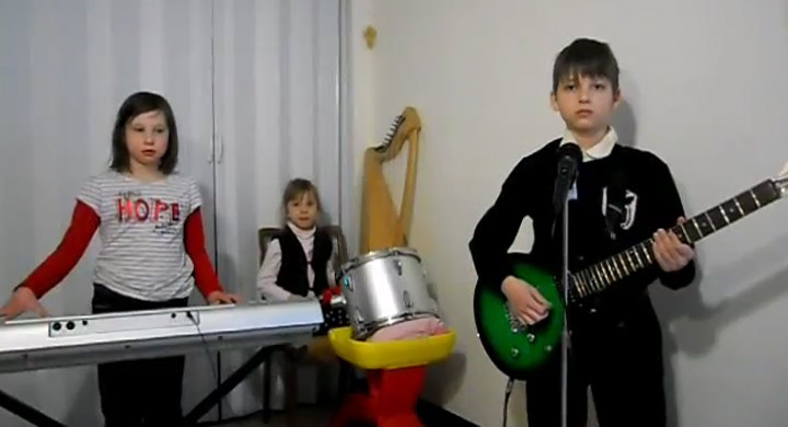 Children Medieval Band covert Rammstein’s Sonne