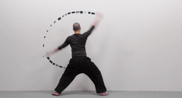 ästhetische Stopmotion-Tanz-Kampfkunst