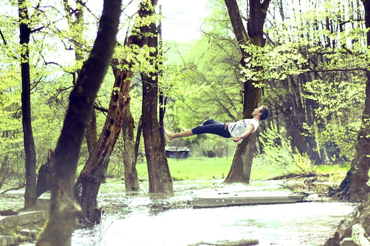 schwebende Fotografie: David Nemcsik