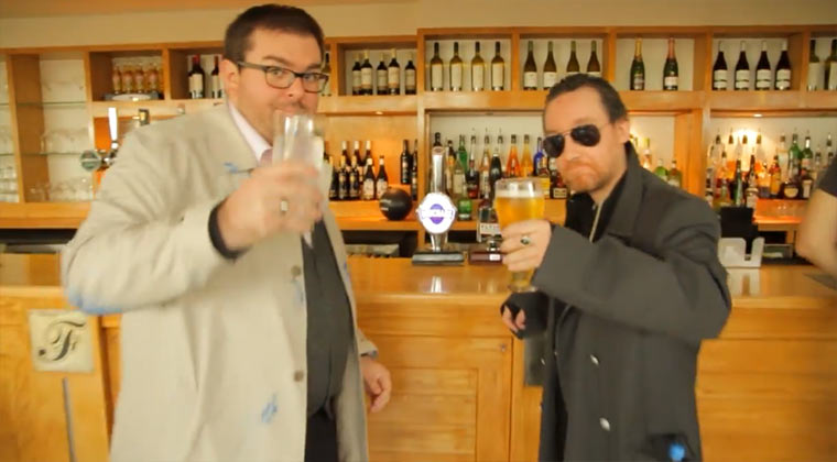 Cosplayvideo: London Comic Con Winter 2013‏