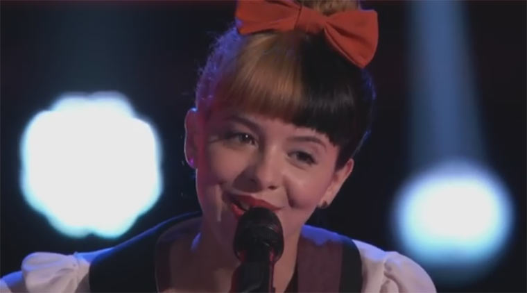 Melanie Martinez – Toxic (Britney Spears cover)