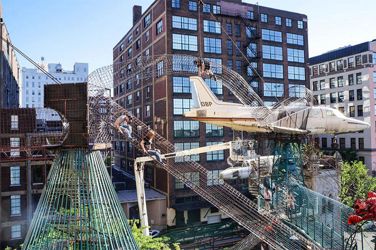 Fliegerkarossen-Spielplatz