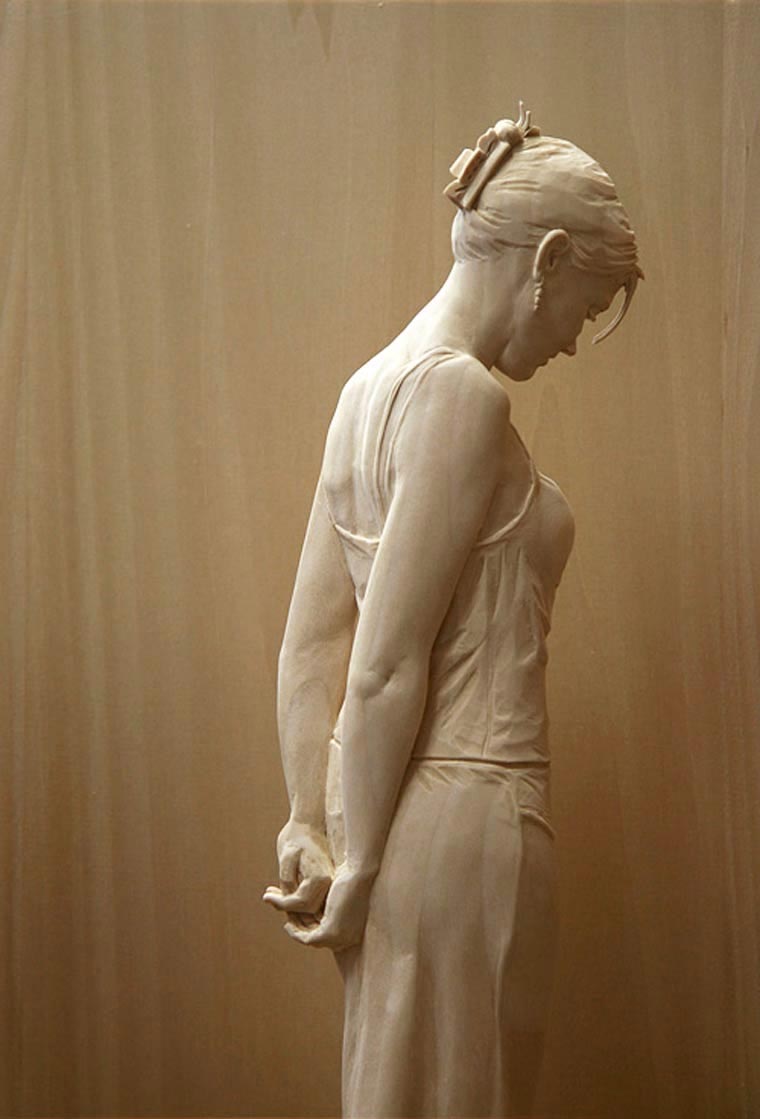 Holz-Skulptur-Figuren Peter-Demetz_03 