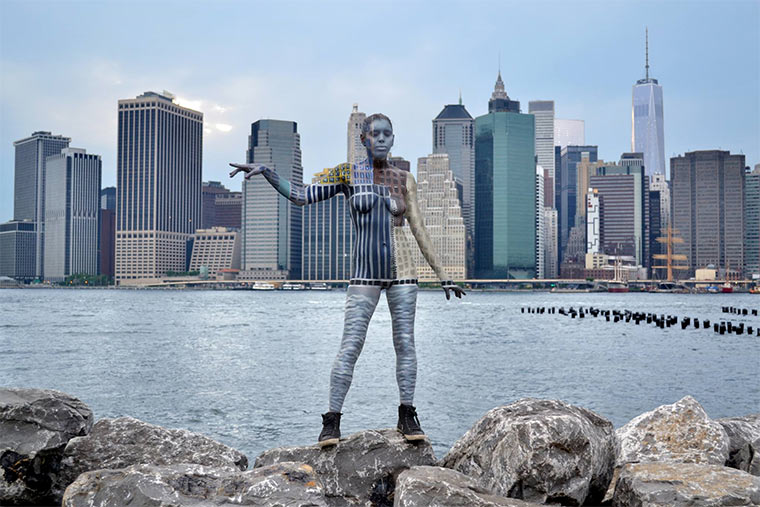 Mit Tarn-Body-Painting in New York