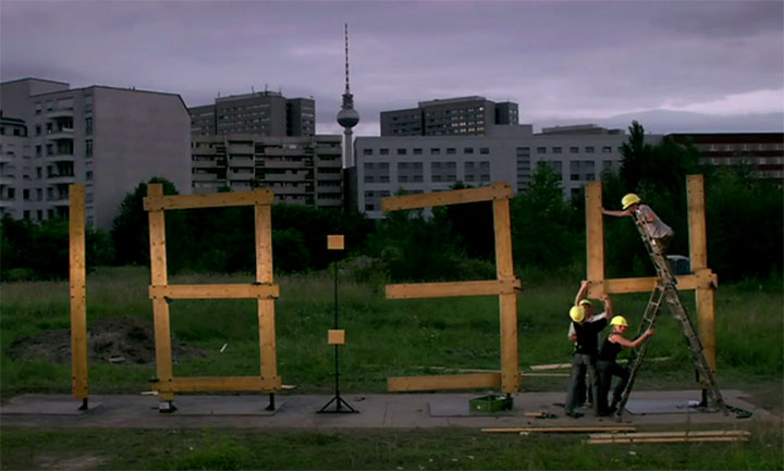 Analoge Bauarbeiter-Uhr