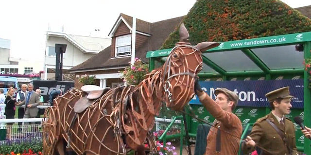 Animatronisches Pferd