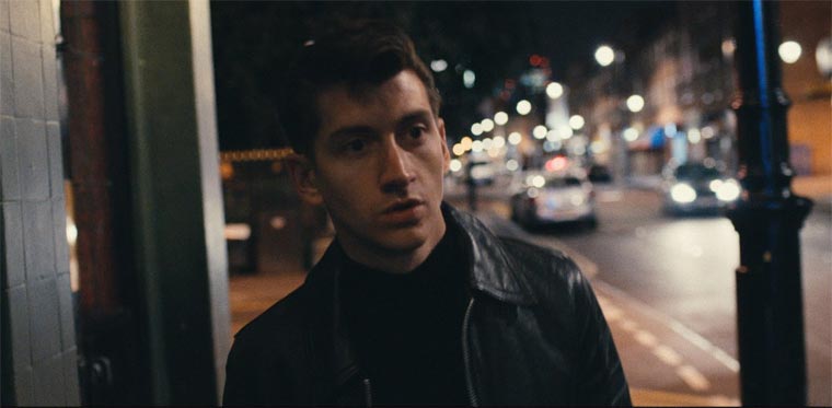 Arctic Monkeys – Why´d You Only Call Me When You´re High
