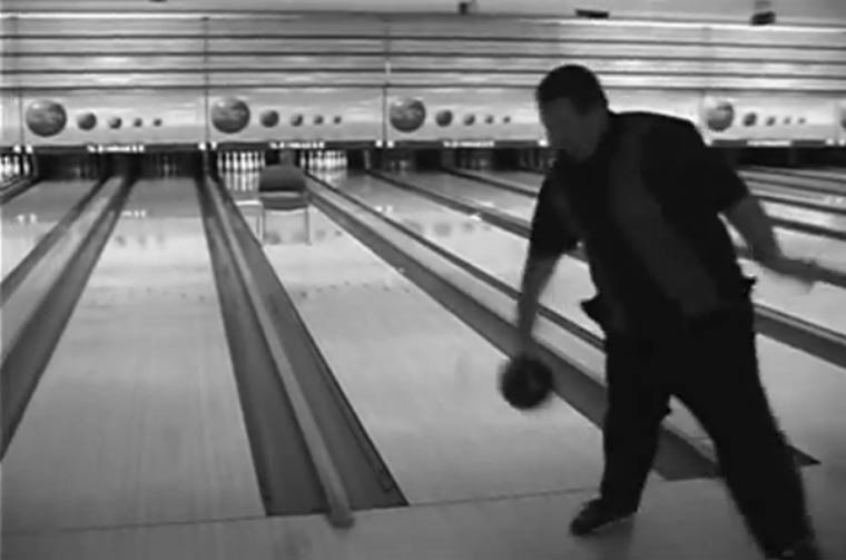 Bowling: Rückwärts-Trickshots