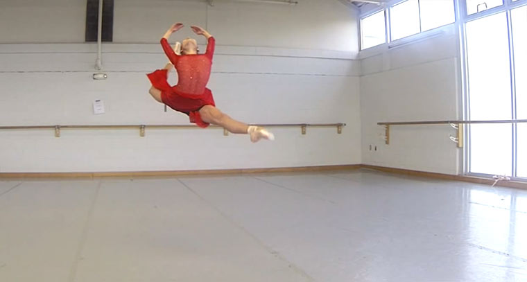 Ballettsprünge in Super-Slowmotion