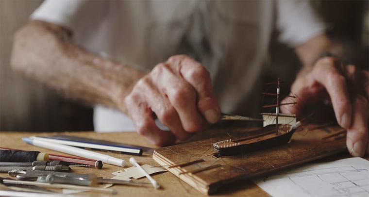 Videoportrait: Flaschschiffbauer Ray Cascoigne