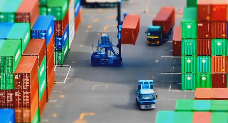 Tilt-Shift: Container Stacking