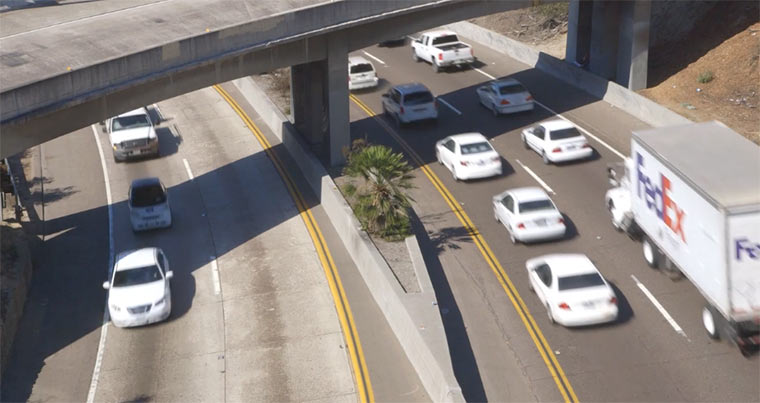 Farbgeordneter Straßenverkehr