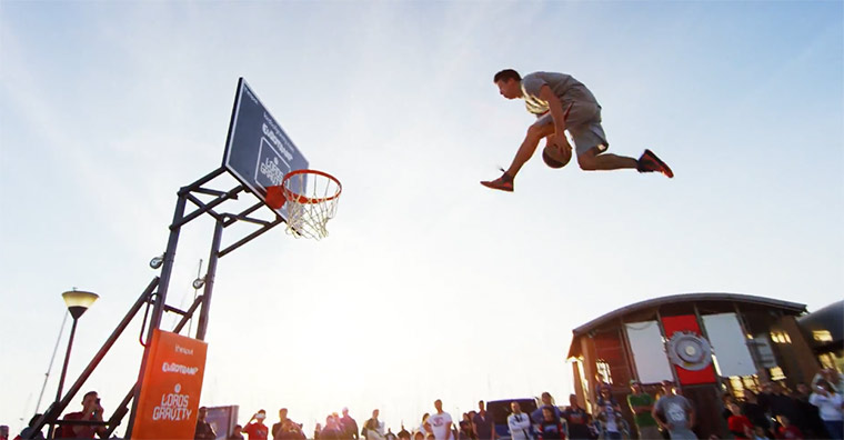 Slowmotion Basketball Freestyle Dunks