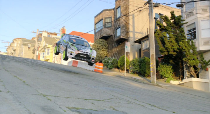 Ken Block show-driftet San Francisco rauf und runter