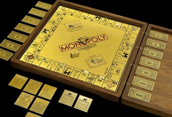 18-Karat Monopoly Spiel aus Gold