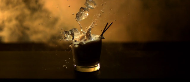Cocktails in Superslowmotion
