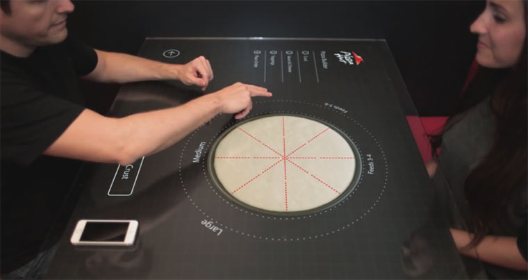 Interaktiver Tisch bei Pizza Hut