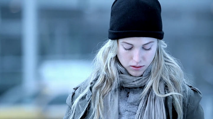 Sci-Fi-Short: PLURALITY