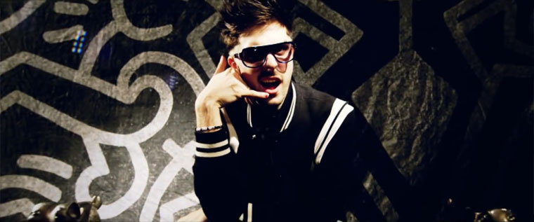 Left Boy – Security Check