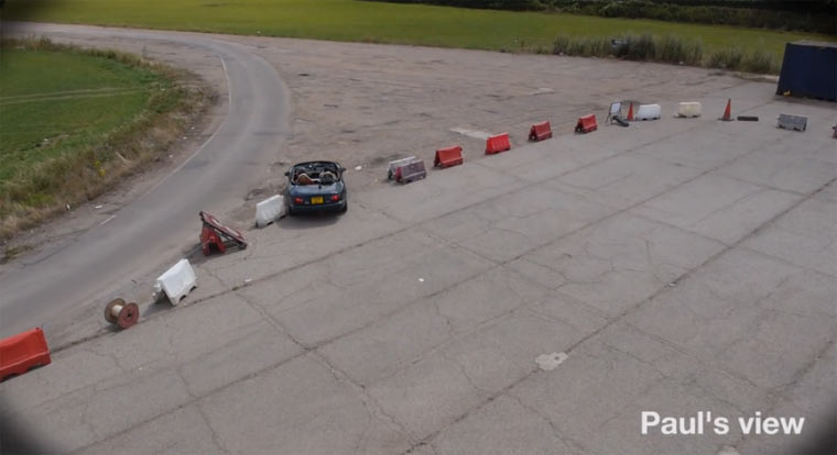 Third Person Autofahrt dank Kameradrohne