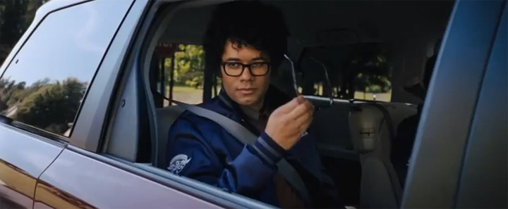 Trailer: Neighborhood Watch