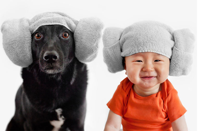 Hund & Baby im gleichen Outfit