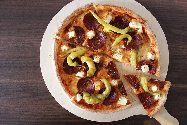 World Taste: türkische Pizza World-Pizza_02 