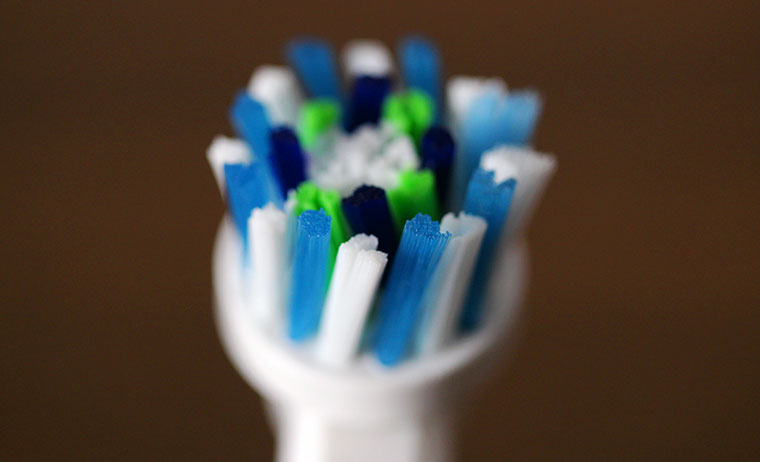 Gewinnt eine smarte Oral-B-Zahnbürste!