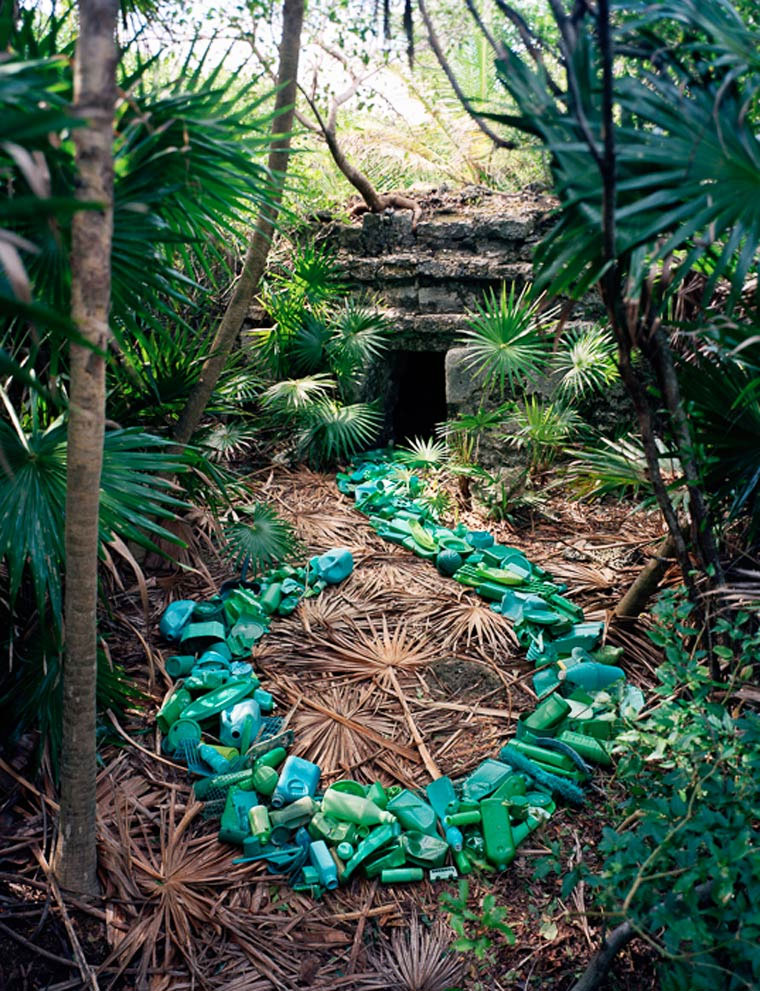 Tierskulpturen aus angeschwemmtem Müll Washed-up_04 