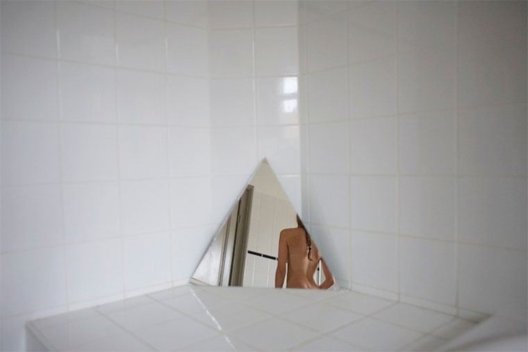 Verspiegelte Realitäts-Einschübe