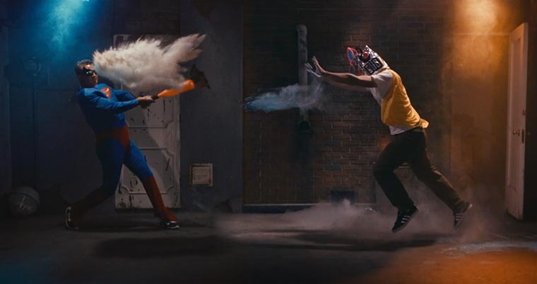 Duelle in der Slo-Mo Booth Slo-Mo-Booth-duels 