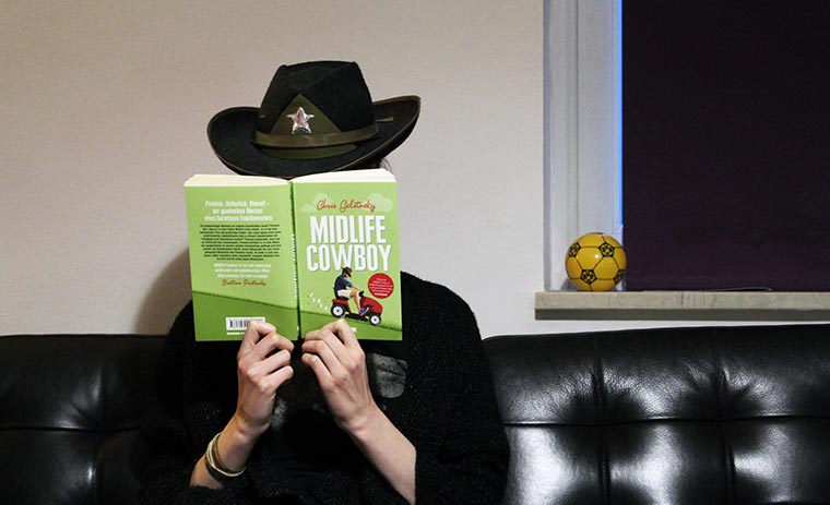 Buchtipp: "Midlife-Cowboy" von Chris Geletnekey Midlife-Cowboy_Spiesser_01 