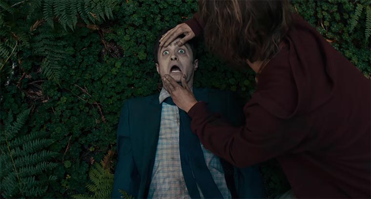 Swiss Army Man Red Band Trailer swiss-army-man-red-band-trailer 
