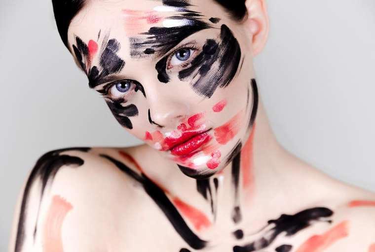 Abstrakt-künstlerisches Make-up Ida-Ekman_03 